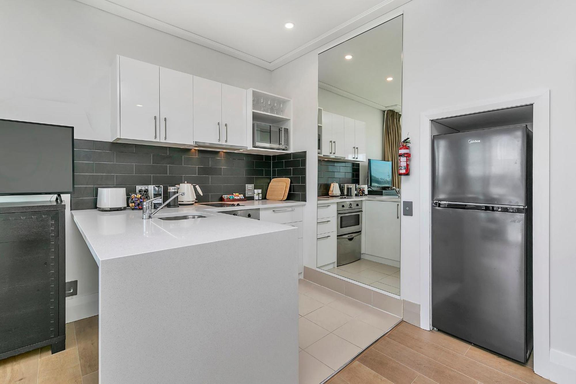 Exquisite Sun Soaked Corner Apartment 奥克兰 外观 照片